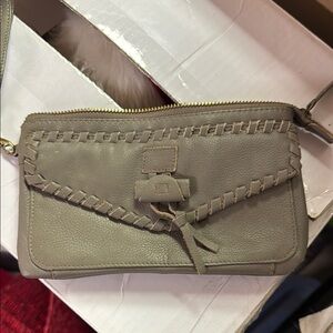 Lucky brand Gray wristlet